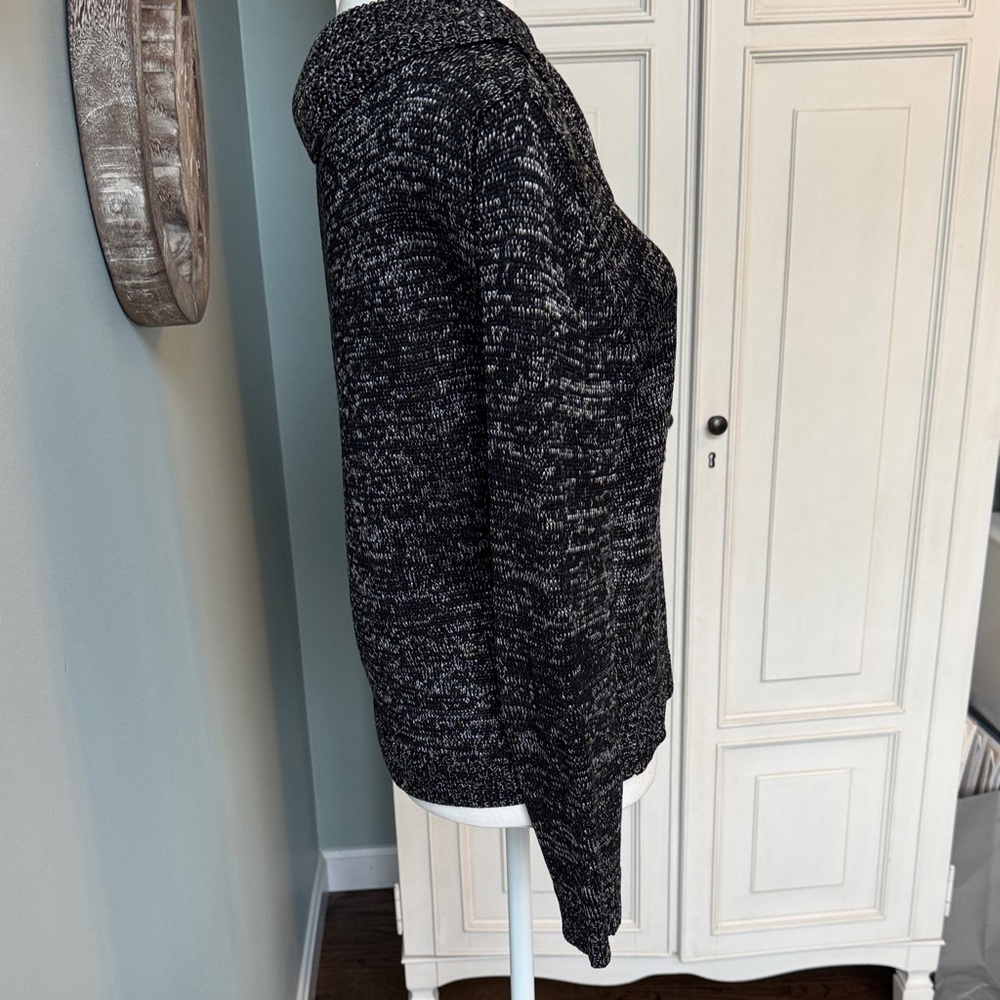Dana Buchman Charcoal and Black Cowl Neck Knit Sweater size L - Picture 3 of 8
